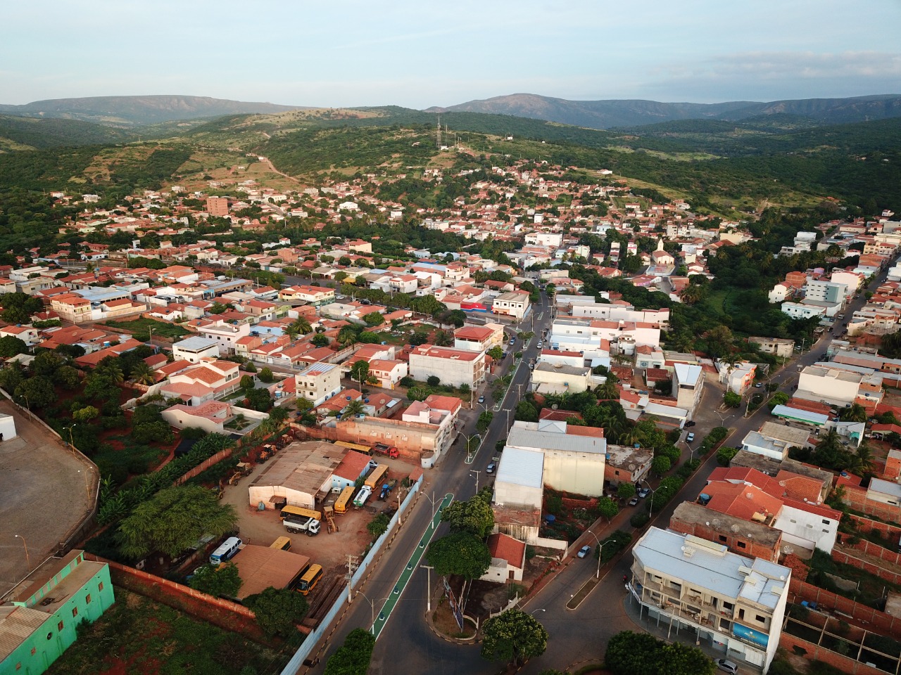 Prefeitura disponibiliza carnês do IPTU 2022 e contribuintes podem obter descontos no pagamento .