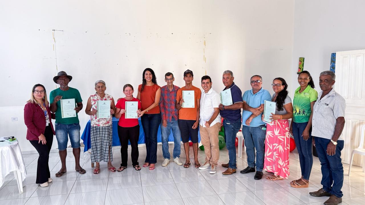 Gestão municipal avança na regularização fundiária e fortalece a agricultura familiar em Urandi